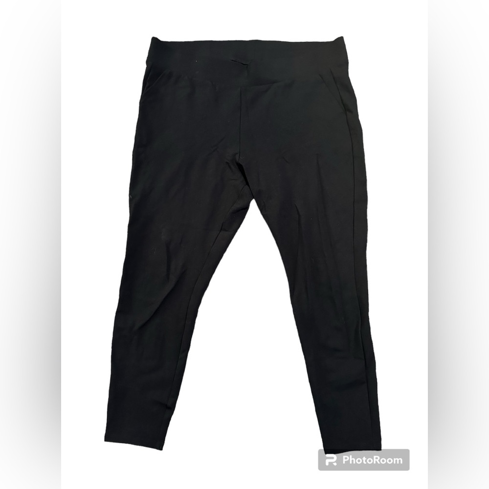 NWOT TORRID BLACK LEGGINGS TORRID SIZE 2 (SIZE 18/20) NEW!